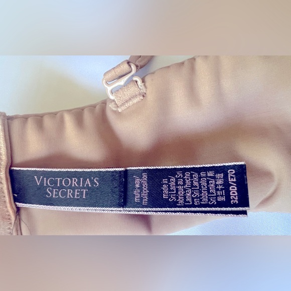 VS STRAPLESS NUDE BRA - Picture 6 of 7